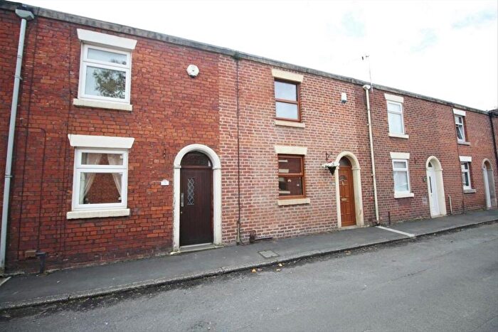 2 Bedroom House To Rent In Mill Street, Farington, Leyland, PR25