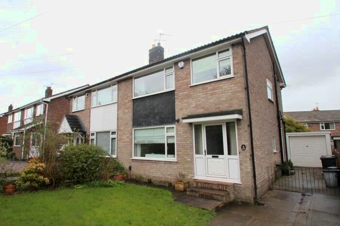 3 Bedroom Detached House To Rent In Otley Road, Harrogate, HG2
