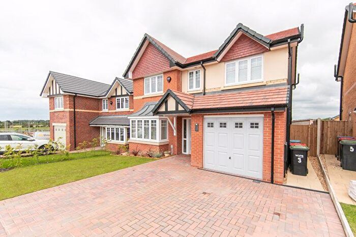 4 Bedroom Detached House For Sale In Spinel Grove, Poulton-le-Fylde Lancs, FY6