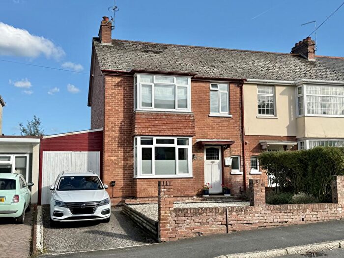 3 Bedroom Semi-Detached House For Sale In Cowick Lane, St Thomas, EX2