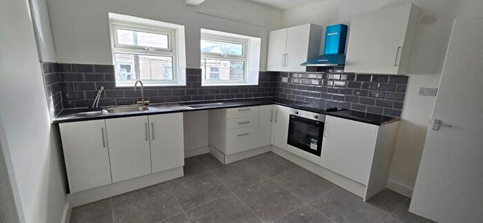 3 Bedroom Maisonette To Rent In Station Street, Swaffham, Norfolk, PE37