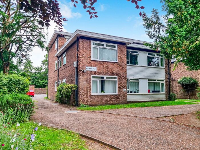 2 Bedroom Flat To Rent In Mulberry Court, Strawberry Hill Road, Twickenham, TW1
