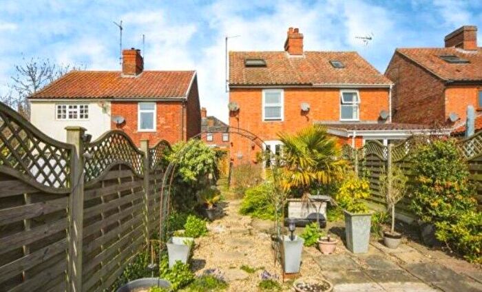 2 Bedroom Semi Detached House For Sale In Upton Place, Leiston, IP16