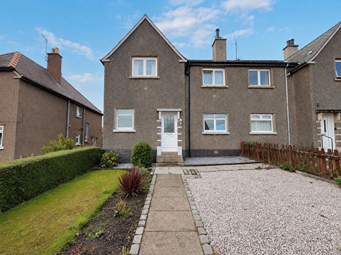 2 Bedroom Flat To Rent In Lamond Drive, St Andrews, KY16