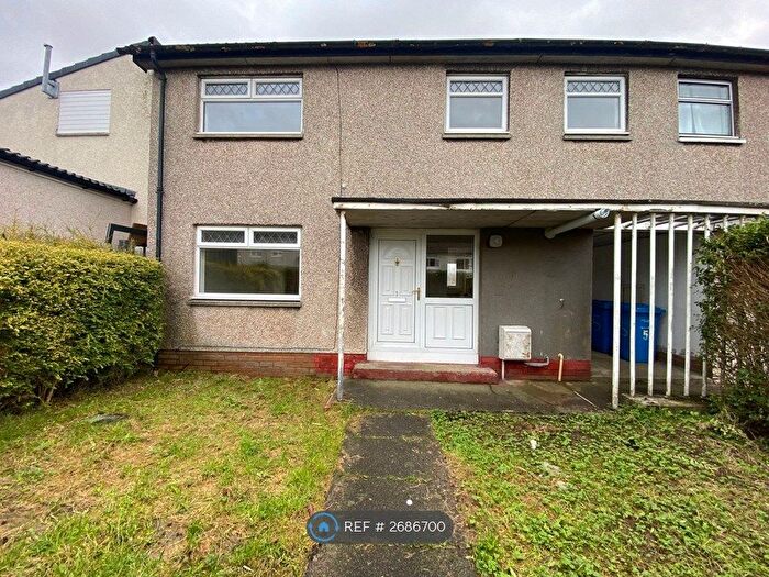 3 Bedroom End Of Terrace House To Rent In Neil Avenue, Irvine, KA12
