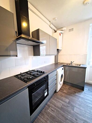 3 Bedroom Terraced House To Rent In Colchester Road, London, E10