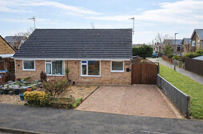 2 Bedroom Semi-Detached Bungalow For Sale In Wharfedale Road, Long Eaton, NG10