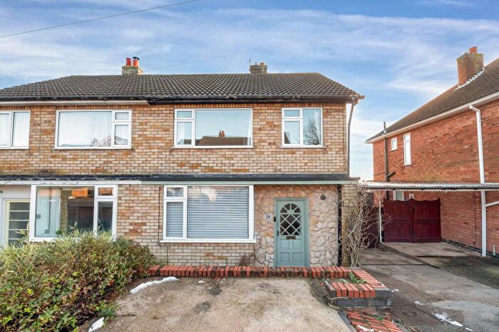 3 Bedroom Semi-Detached House For Sale In Upgraded Kitchen At Coniston Road, Melton Mowbray, LE13