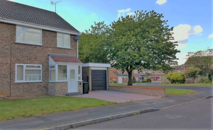 3 Bedroom Semi-Detached House To Rent In Matley Moor, Liden, Swindon, SN3