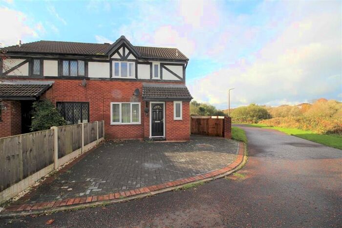 3 Bedroom Semi-Detached House To Rent In Browsholme Avenue, Ribbleton, Preston PR2