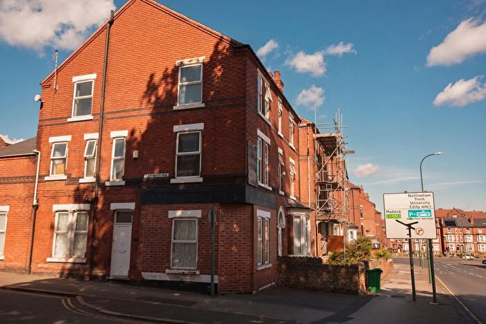 2 Bedroom Flat To Rent In Radford Boulevard, Nottingham, NG7
