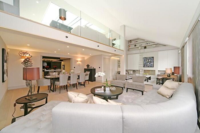 4 Bedroom Flat To Rent In Princes Gate, Knightsbridge, London, SW7