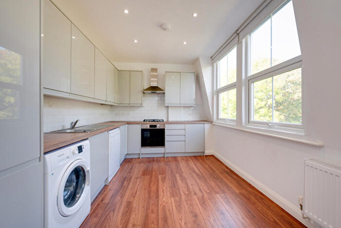 2 Bedroom Apartment To Rent In Aberdare Gardens, South Hampstead, London, NW6