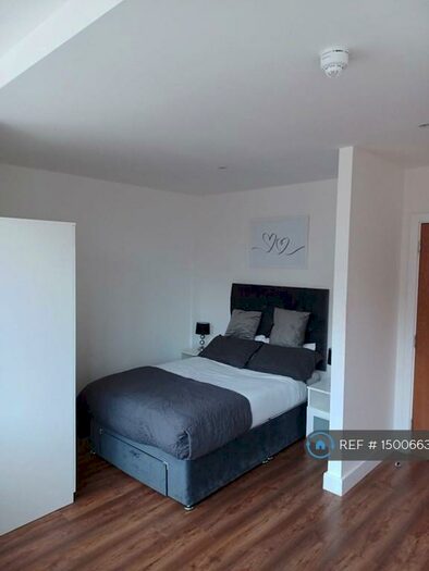 Studio To Rent In Tontine Street, Stoke-On-Trent, ST1