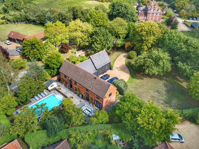 5 Bedroom Detached House For Sale In Station Road, Ampthill, Bedfordshire, MK45