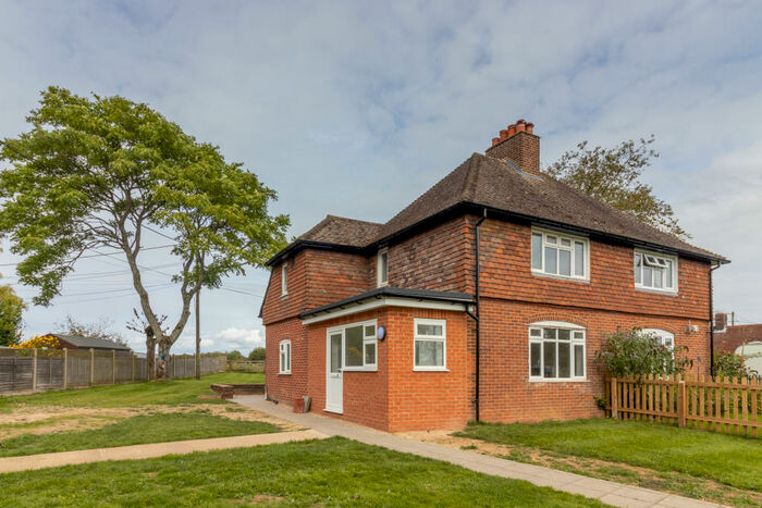 3 Bedroom Cottage To Rent In West Tisted, Alresford, SO24