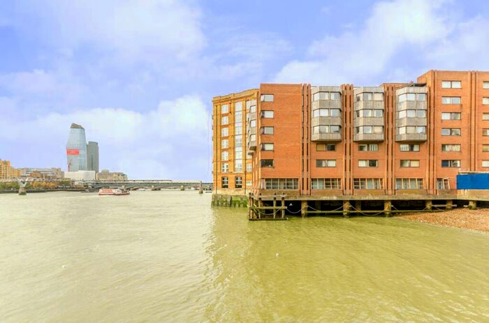 1 Bedroom Flat To Rent In Upper Thames Street, Mansion House, London, EC4V