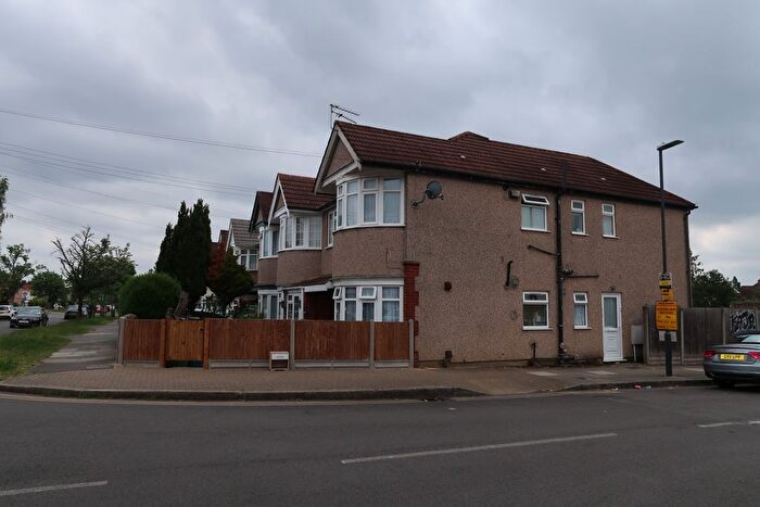 1 Bedroom Maisonette To Rent In Malvern Avenue, Harrow, HA2