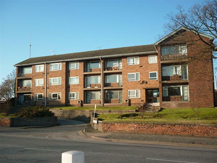 2 Bedroom Flat To Rent In High Street, Winsford, CW7