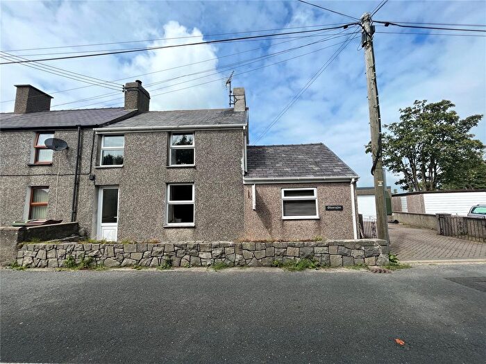 4 Bedroom Semi-Detached House For Sale In Y Ffor, Pwllheli, Gwynedd, LL53