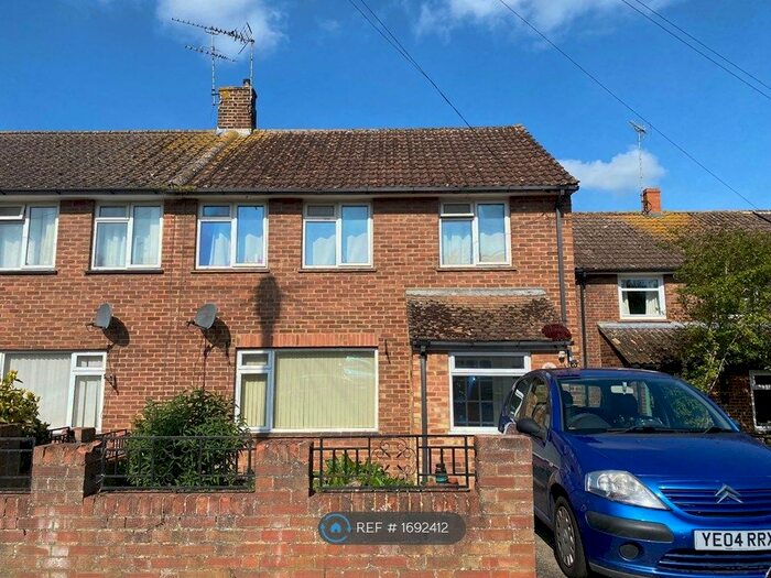 4 Bedroom End Of Terrace House To Rent In Hampshire Road, Canterbury, CT1