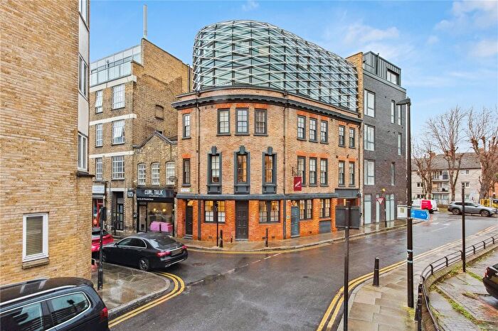 1 Bedroom Flat For Sale In Princelet Street, London, E1
