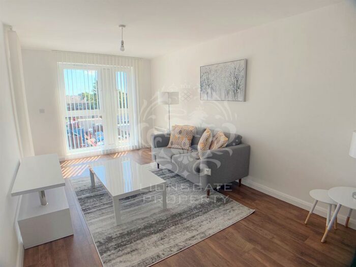 1 Bedroom Apartment To Rent In Lyons Way, SL2