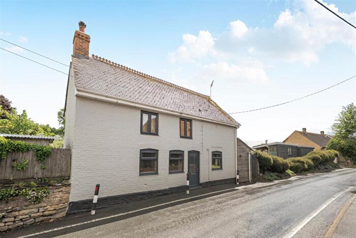 2 Bedroom House For Sale In Glue Hill, Sturminster Newton, DT10
