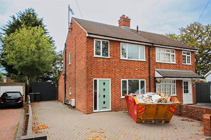 3 Bedroom Semi-Detached House For Sale In Chantry Road, Kempston, Bedford, Bedfordshire, MK42