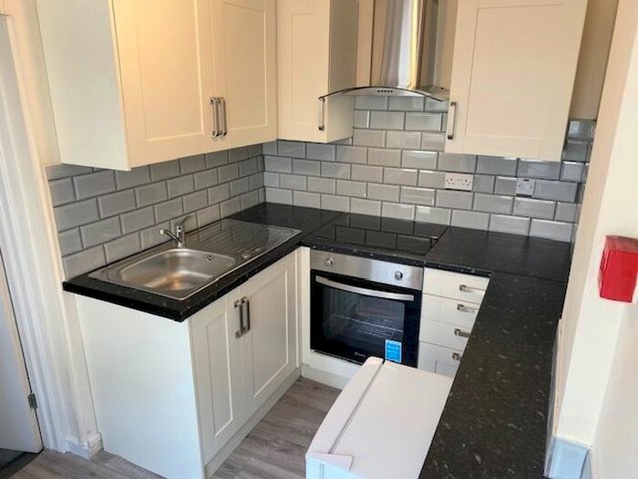 Studio To Rent In Clive Street, Cardiff, CF11