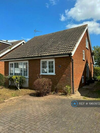3 Bedroom Detached House To Rent In Bradshaw Way, Irchester, Wellingborough, NN29