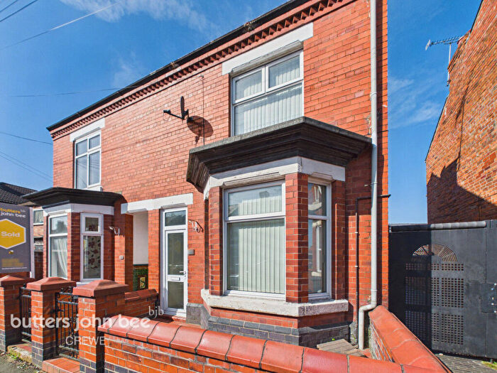 2 Bedroom Semi Detached House For Sale In Ernest Street, Crewe, CW2