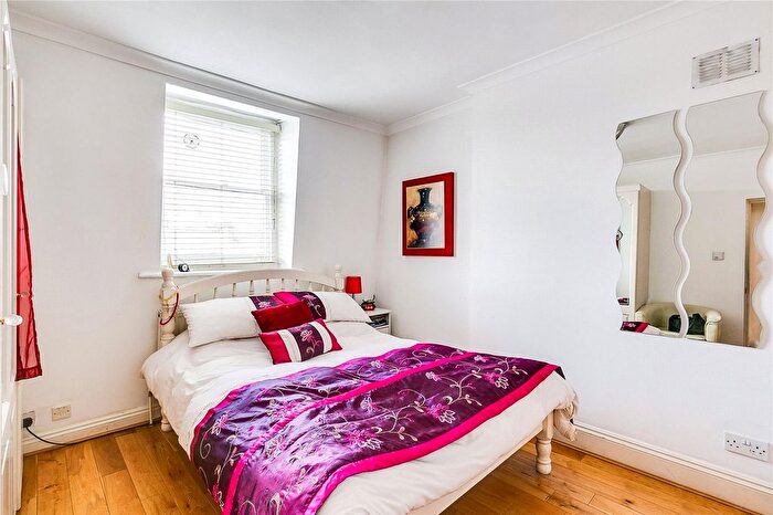 4 Bedroom Maisonette To Rent In Sutherland Avenue, London, W9