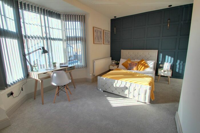 6 Bedroom Terraced House To Rent In Winchester Avenue, Leicester, LE3