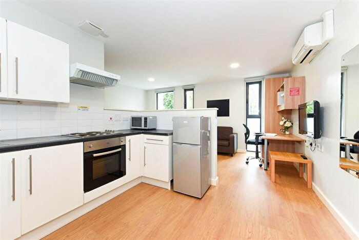 Studio To Rent In Eastern Boulevard, Leicester, LE2