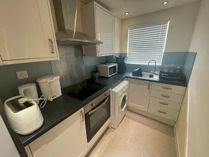 2 Bedroom End Of Terrace House To Rent In Whale Island Way, Portsmouth, Hampshire, PO2