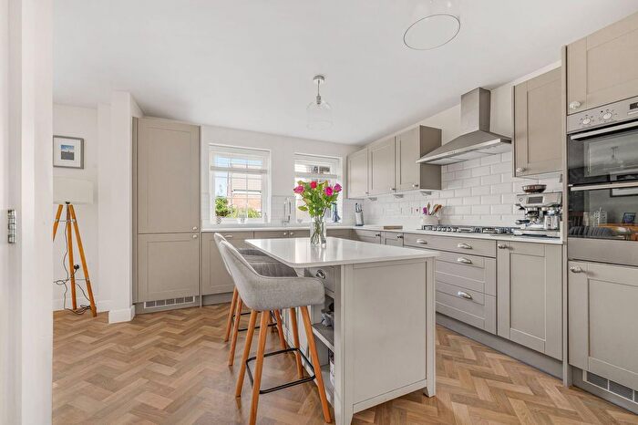 4 Bedroom Detached House For Sale In Cypress Crescent, Cardiff, CF3