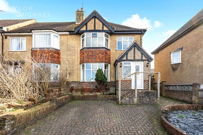 4 Bedroom Semi Detached House To Rent In Widdicombe Way, Brighton, BN2