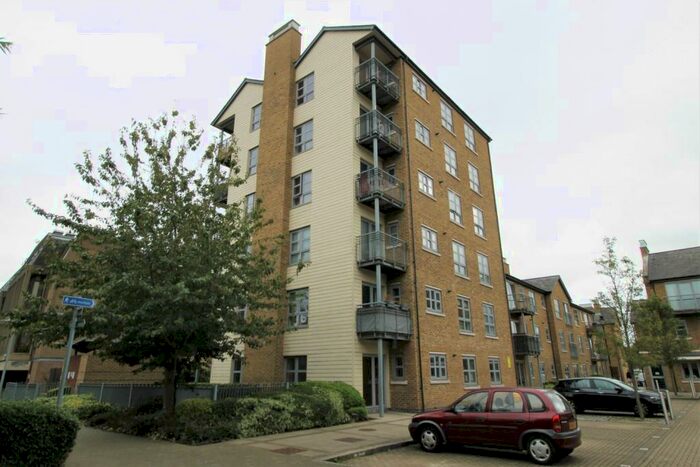 2 Bedroom Apartment To Rent In Rotary Way Colchester Essex, CO3
