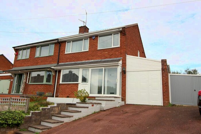 3 Bedroom Semi-Detached House To Rent In Cavendish Close, Marlbrook, Bromsgrove, Worcestershire, B60