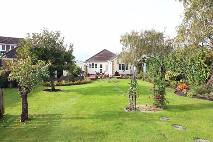 2 Bedroom Detached Bungalow For Sale In Bridgnorth Road, Wombourne, Wolverhampton, WV5