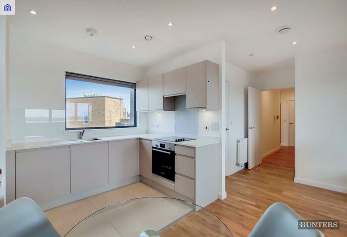 3 Bedroom Flat To Rent In Signia Court, Wembley Hill Road, Wembley, Middlesex, HA9
