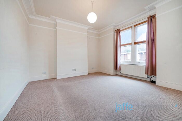 2 Bedroom Apartment To Rent In Mill Lane, London, NW6