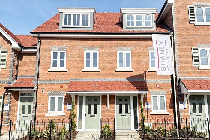 4 Bedroom Terraced House For Sale In Moor Lane, Staines-Upon-Thames, Surrey, TW18