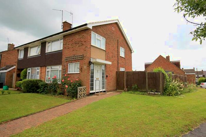 3 Bedroom Semi-Detached House To Rent In Richmond Road, Westoning, MK45