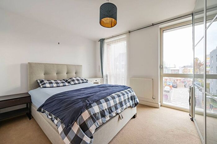 1 Bedroom Flat For Sale In Harston Walk, Bow, London, E3