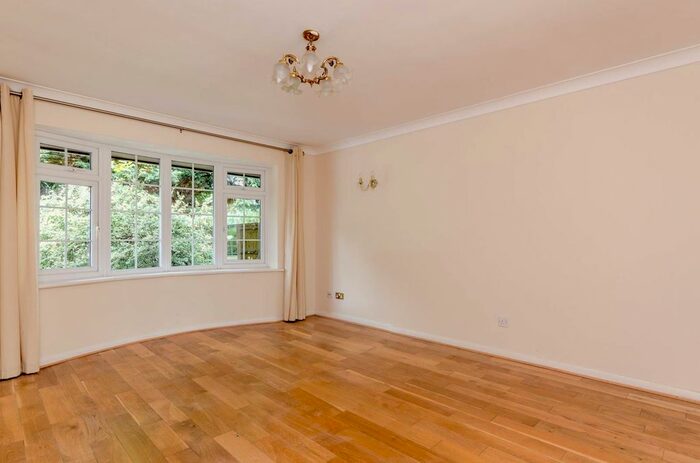 5 Bedroom Detached House To Rent In London Road, Burpham, Guildford, GU4