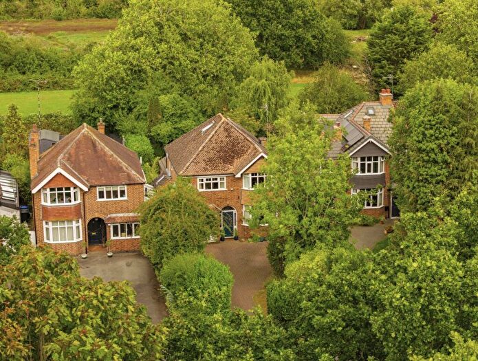 4 Bedroom Detached House For Sale In Leam Terrace, Leamington Spa, Warwickshire, CV31