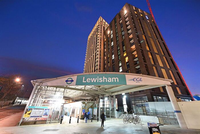 1 Bedroom Property To Rent In Station Road, London, SE13