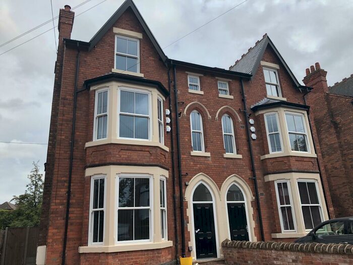 1 Bedroom Flat To Rent In Musters Road, West Bridgford, NG2